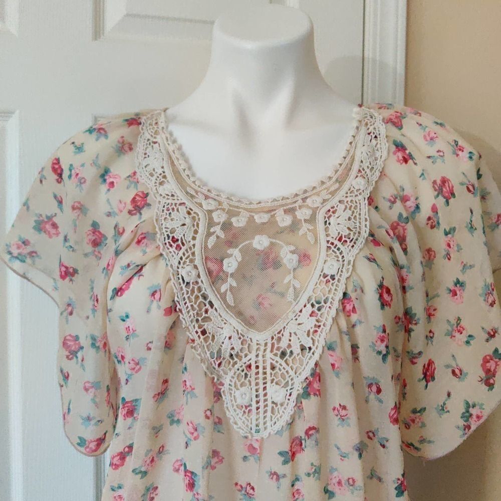 Cotton On flowy sheer floral blouse sz XS - Picture 2 of 11